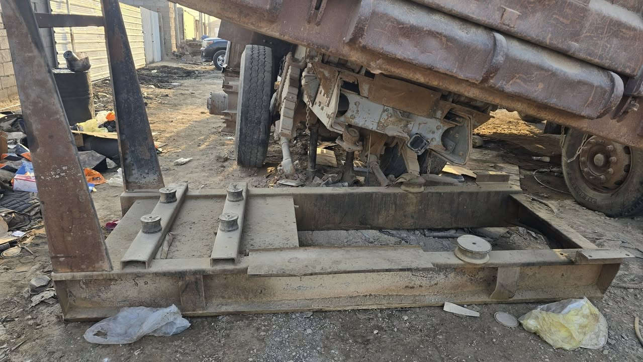 سلام عليكم شاصي مولده للبيع مكانm واسط الصويره رقم الهاتف ***********
