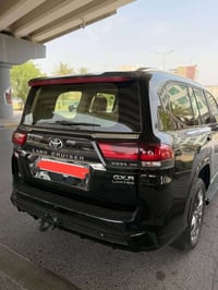 لاندكروزر GXR • ٢٠٢٤ • مكفولة