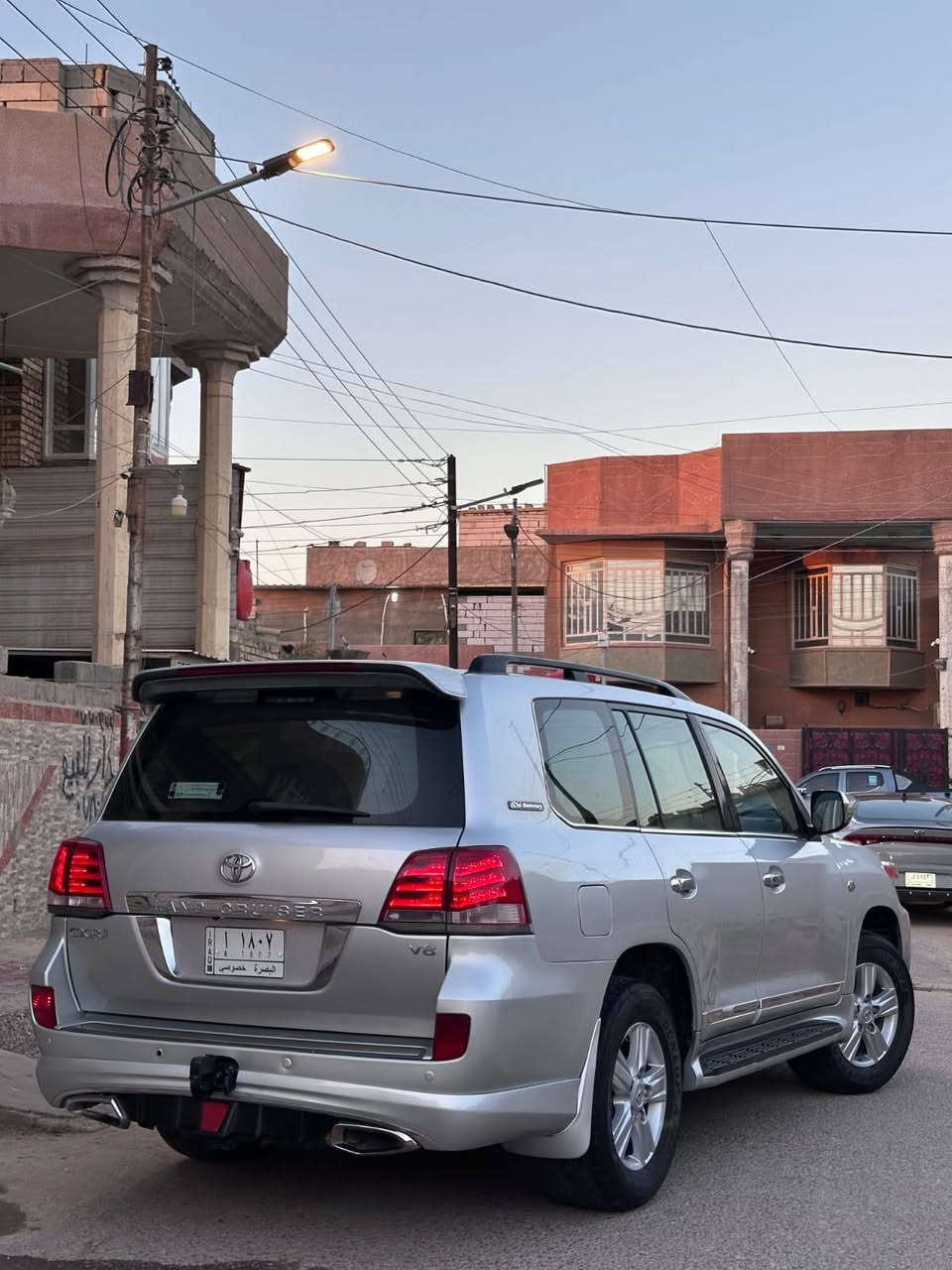 لاندكروزر GXR • V8 • ٢٠١٠