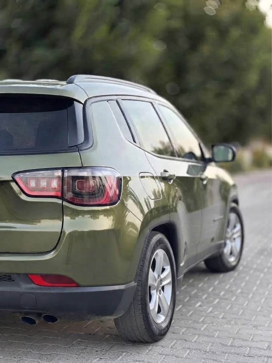 Jeep compass 2018
 ٢پارچەو پەڵەیەکی بۆیاخە بەبێ ناو گرتن تازە سیرڤسی کامل کراوە یەک دینار مەسرەفی تیا نیە  کوشن جلدە بەسمەیە  ئۆتۆ ستار ستۆپ زۆر مواسە فاتی تر 
سعر /١٠٧وەرەقەو مامەڵەیەکی زۆر کەم 
ژم/*********** 
ژم/*********** السليمانية, العراق
