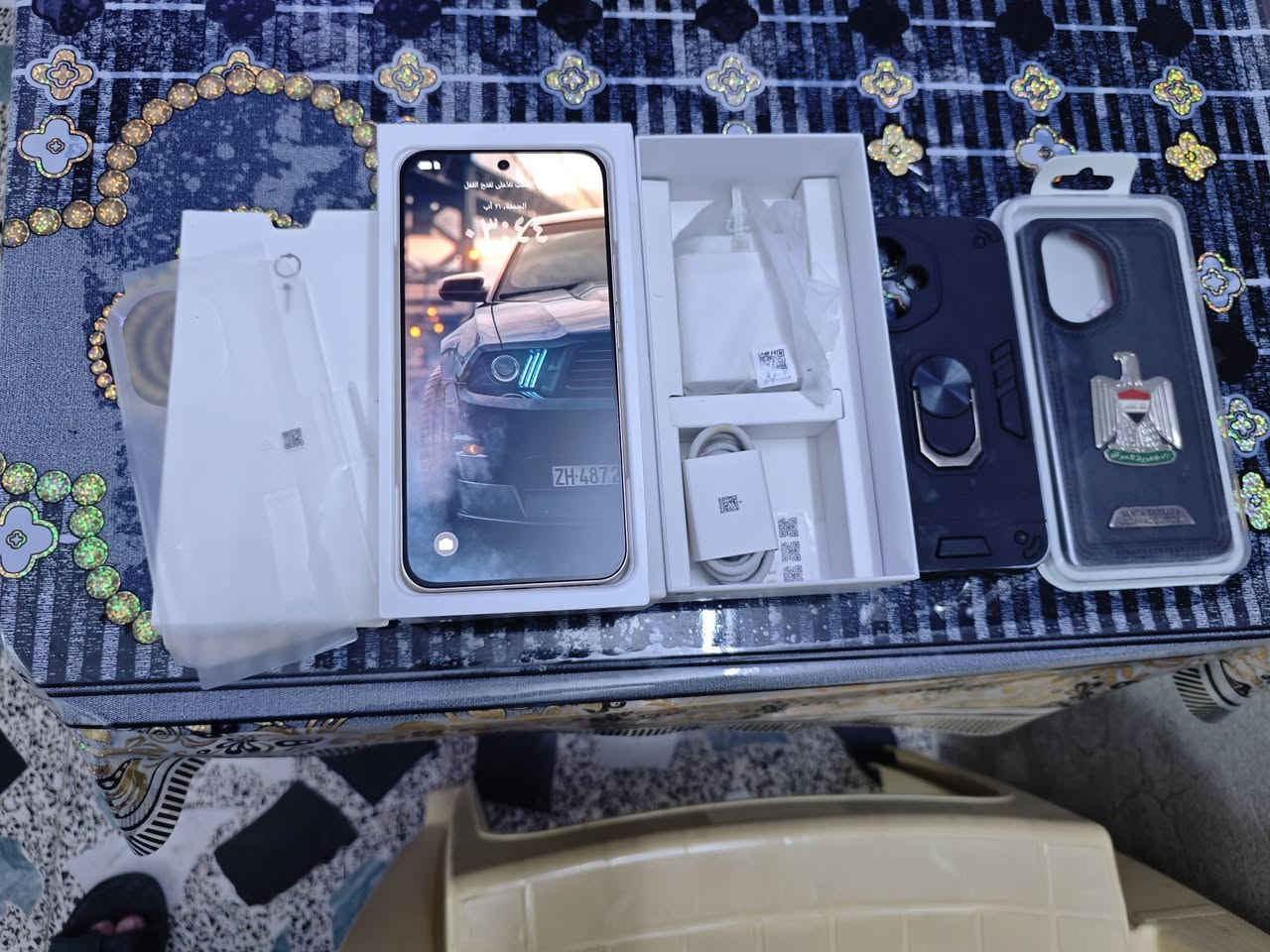 Honor 400 | ((العادي)) | هونر 400
جهاز هونر 400 ذاكرة 256

نظافة الجهاز 100%

من الصور تگدر تشوف نظافة الجهاز

الجهاز مكفول كفالة عامة من كلشي لا داخل صيانة ولا مفتوح

ملحقاتة كلها كاملة

الملحقات :- {الكارتون بكامل الملحقات} ، {الشاحنة} ، {دبوس الشريحة} ، {حافظات عدد 2 }.

الجهاز رايدة بـ480 الف
مكاني بغداد الدورة
متواجد خاص او رقمي 
***********
