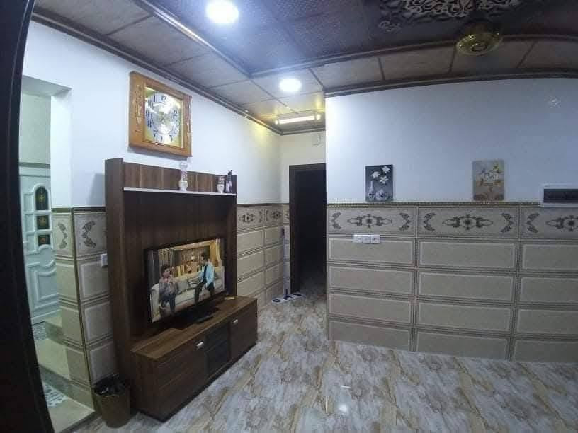السلام عليكم/ بسم الله والصلاة والسلام على رسول الله  / للبيع للبيع للبيع / فرصه استثمارية/ بلقسط المريح /  دار سكني ملك صرف طابو الزهور المساحة 150م طابقين / الطابق الأرضي يتكون من غرفتين نوم وهول واستقبال ومطبخ وكراج /  الكابق الثاني يتكون من غرفه نوم وهول وسطح  / السعر الكلي 185مليون /  المقدمة 100مليون والباقي أقساط /  بالشهر 450الف دينار / وقابل للتفاوض /  الموقع حي السماح الثانية الاستاذه /  للتواصل والاستفسار:
📱 *********** / زين 
📱 *********** / كورك 
📛 ابو ياسر للعقارات / نستقبل جميع العروض في احياء الموصل /
▪️ سكني 🏡
▪️ تجاري 🏬
▪️ دواَنم وأراضٍ استثمارية 🌟
