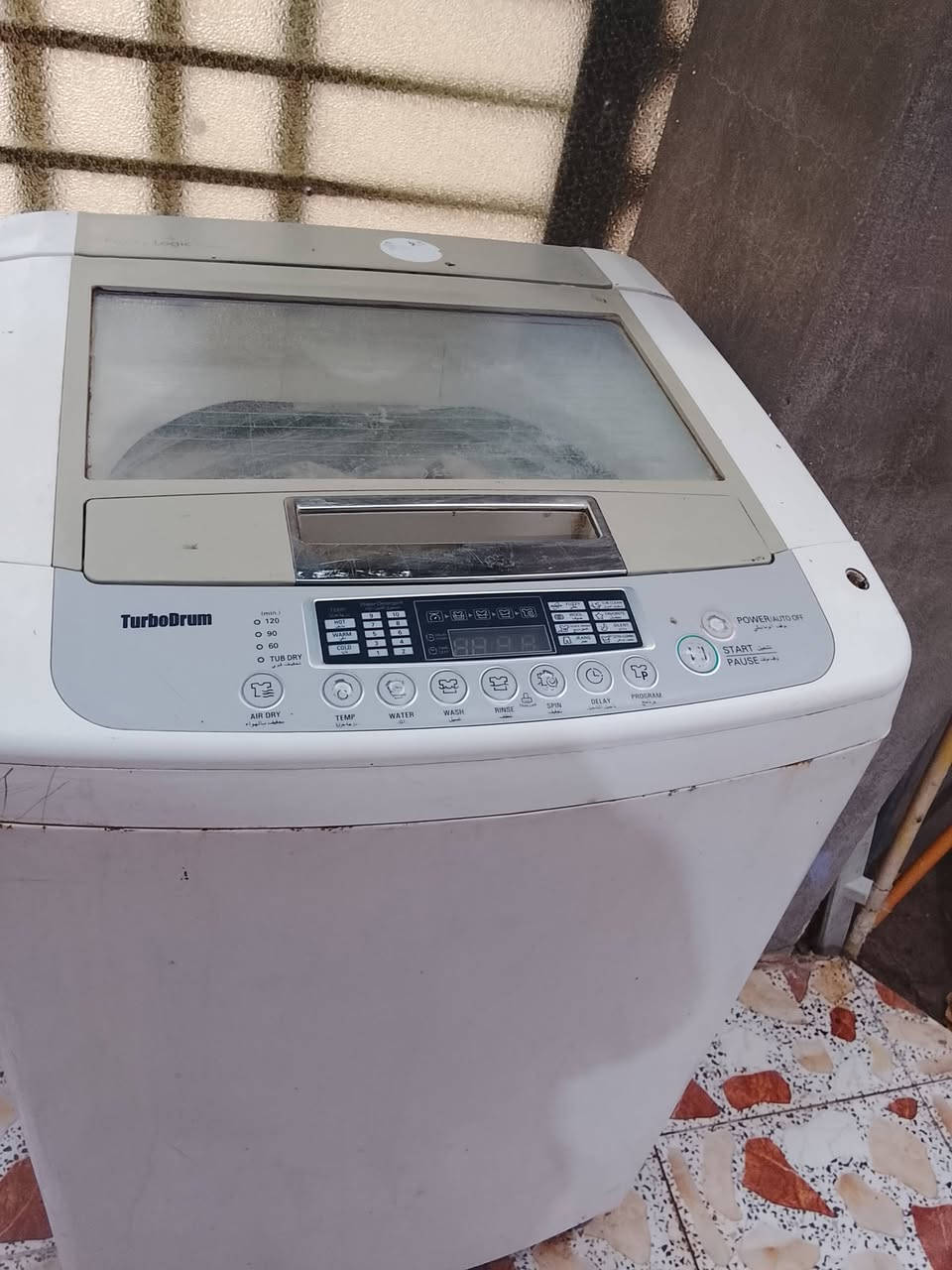 غساله اوتوماتيك بيها ضرر بسيط سعر 40وبي مجال تواصل على  رقم***********
