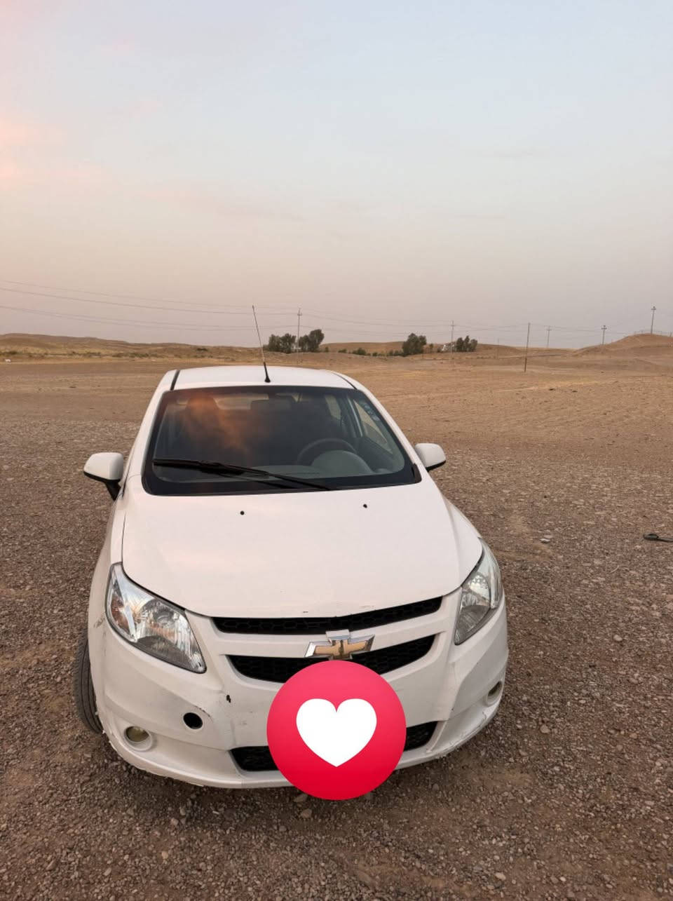 بۆ فرۆشتن و گۆڕینەوە بە مەلیکەی بڕاوە ،
ئەڤیۆ
٢٠١٢
تەبرید ساردو گەرم 
ساغ 
گێڕ عادی 
لاشەو ناوی ڕەقەم یەکە
بێ نوقسانی
٣٥و مەجال 
لەکەلارە
***********
