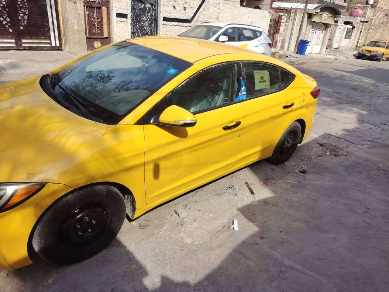النترا 2017امريكي
مكينه وكير 2000دوش جدد
حادثه 
باب صدر مبدل بدون دواخل 
وطخه خفيفه من وره 
السياره جاهزه تبريد ثلج 
صدر جديد
 مصفره هيئه وغرامات 
السعر 95وبيها مجال للشراي
رقمي ***********
مكاني بغداد الشعب
