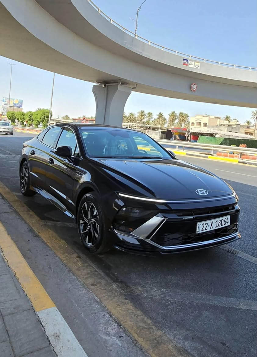 سوناتا 2025 الجديد وارد امريكي
رقم اربيل باسمي / هزه وفحص كله جديد 
ماشيه 18 الف كيلو فقط  
2500 مكينة تنفس طبيعي 
السياره بدون صبغ بدون دواخل فقط قطعه وحده جاملغ السكن ونفسه متعدل وراجع ايرباك برده ففط 
بصمة تشغيل + البوب بصمة + تشغيل عن بعد + جنطه ذكيه + ترحيب عند الاقتراب 
فول تحكم ستيرن + شفتات ستيرن  
كشن السايق كهربائي
تبريد شاشة بيانو منفصل
تدفئه بالكشنات
اوتو هولد + اوتو اوف
مانع انحدار ومانع انزلاق
لد امامي نهاري
لايت زينون عالي ناصي
رادار امامي خلفي جانبي
شاشة كبيره + كامرا خلفيه دوارة مانع تصادم امامي خلفي
قيادة آليه تحديد مسار
سايد بريك دكمة
السياره كلش جديده
مكاني بغداد المنصور 14 رمضان 
سعره السياره ب 190  ورقه وبيه مجال حك الجيه وكل الهلا بيكم 
*********** اتصال او واتس اب

