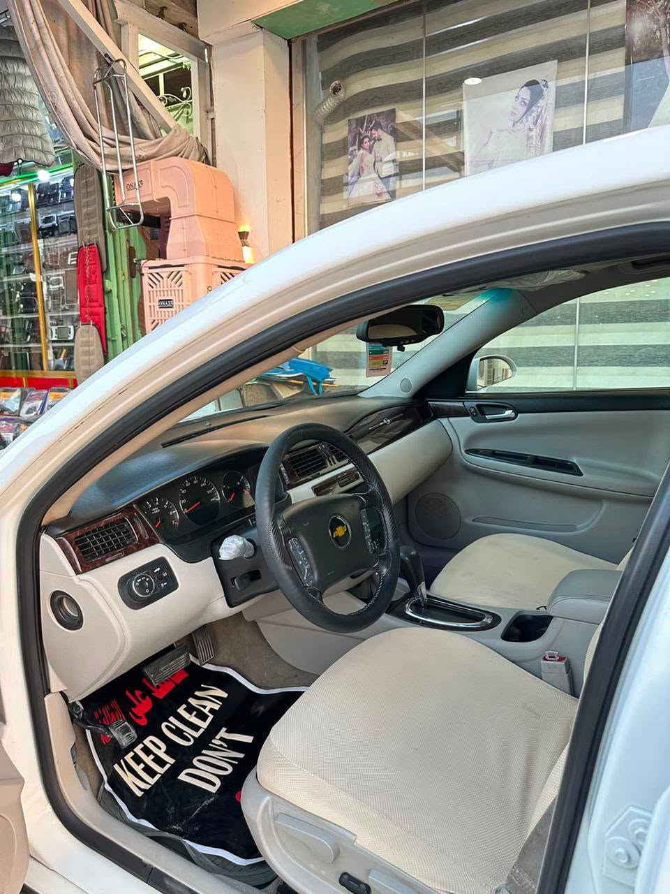 شفرليت امبالا 2014 رقم سليمانيه LT2
حادث بسيط نص الجاملغ وربع البنيد 
بدون داخل بدون ايرباك
فتحة سقف داخل بيجي
فول زنون اصلي وضع الشركة سيرفس مامشتغل مكينة اكادية تاير كير مكينه جاهزة ومكفوله   
وارقام جديد تحويل شرط جاهز باي وقت 
كشن كهرباء تشغيل عن بعد 
ماشية ١٣٠ ألف ميل
ادامة كاملة مسويلها شرط سياره احلى من الصورة 
بلاجكتور دعامية وجنح خلفي 
مكان السيارة محافظة المثنى
السعر ١٢٠ مع مجال بسيط 

رقم صاحب السيارة 
***********
***********

