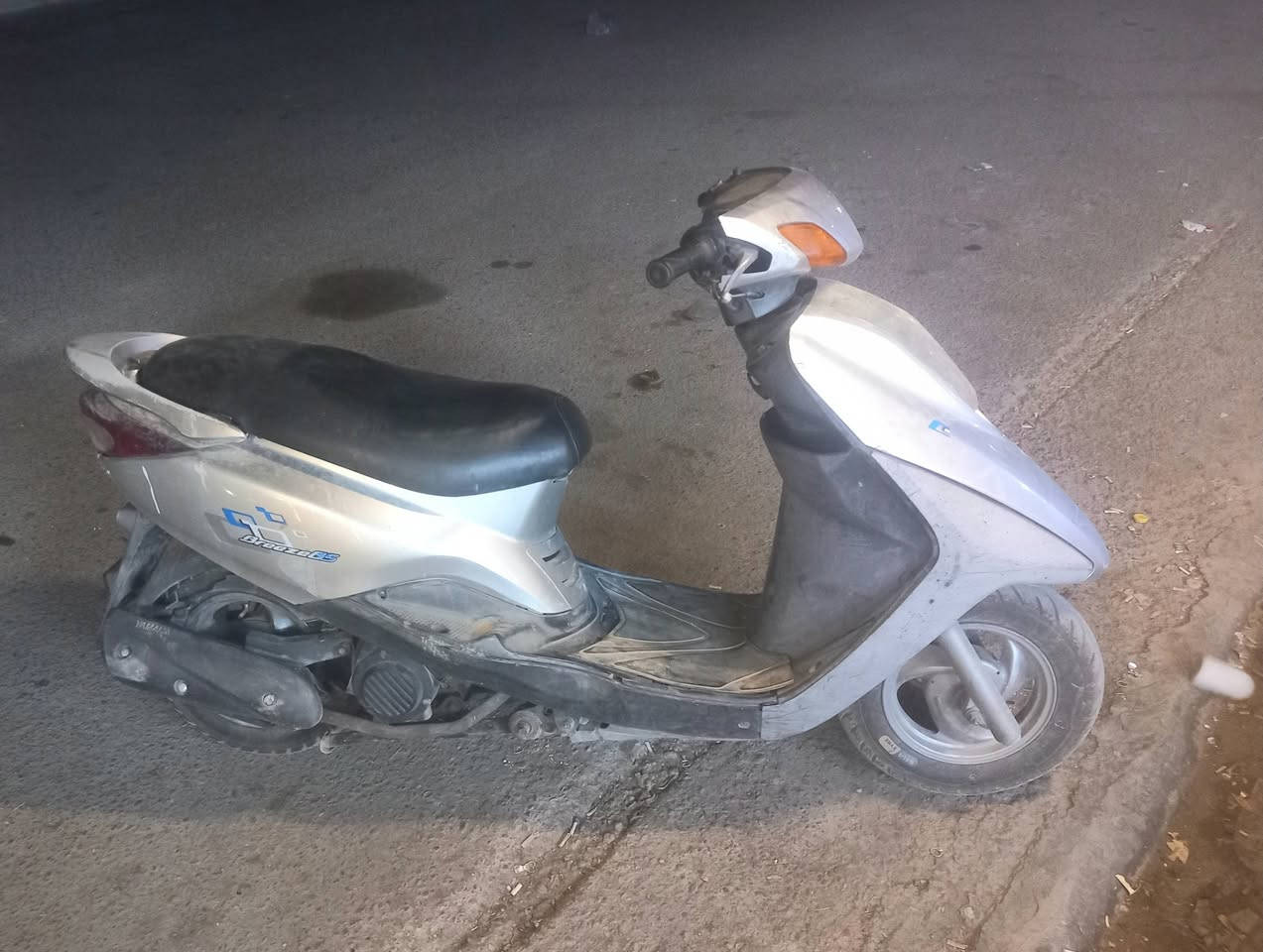 دراجة بريز جاهزة من كلشي 
محرك كهربائيات سلف باتري كله فول 
تايرات جدد كلشي بيها شغال 
السعر  ٥٥٠
العنوان بغداد الكمالية 
للاتصال  ***********
