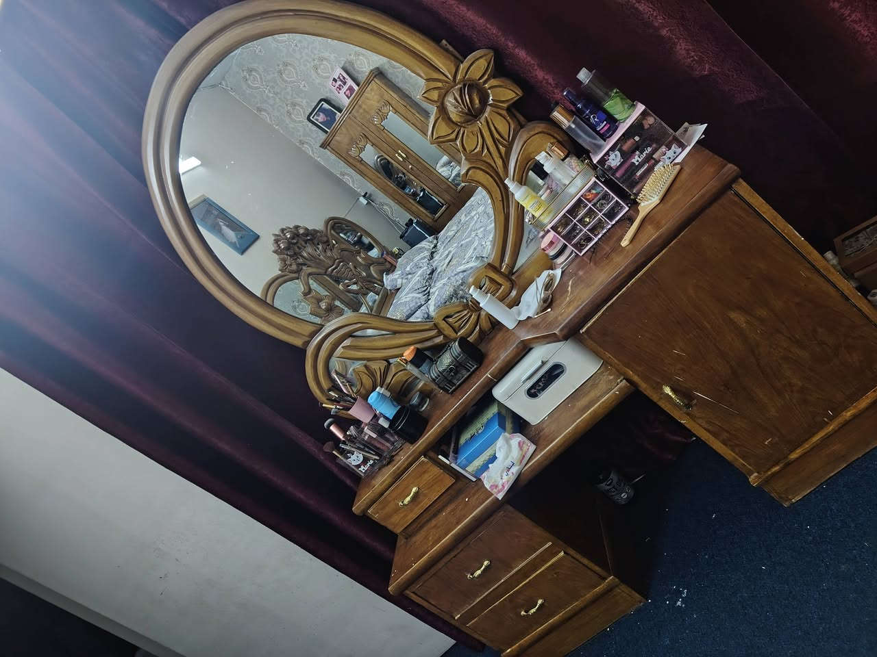 السلام عليكم غرفه صاج عراقي سعر ٧٥٠ مكاني بغداد طوبجي للاستفسار عل رقم ***********
