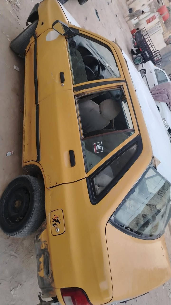 سلام عليكم سايبه البيع مديل 12مكينه وكير جديد تخم تاير حداديه جاهزه بيع كوم حديد بسعر باسكل شحن  لاتكلي شيبيه  مابيه  تجي شغل وطلع باتري جديد الوم شاده  سعر 900قفل مكان نجف حي نداء***********
