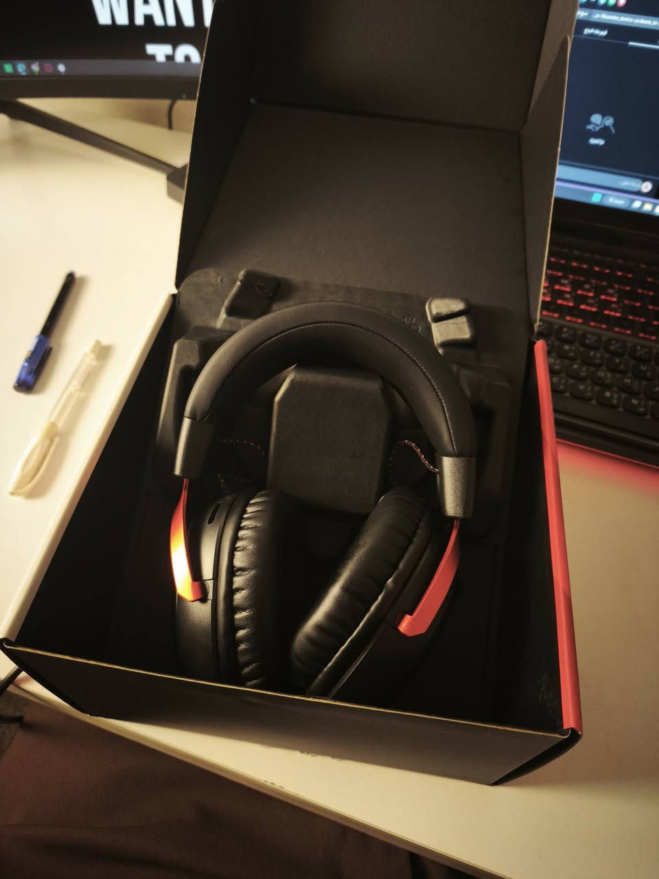 جديد • HyperX Cloud III • مع ملحقات