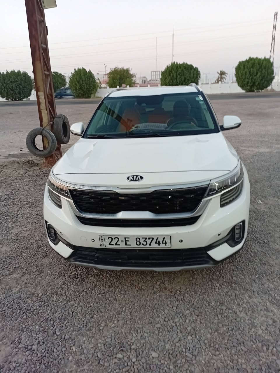 السلام عليكم سلتوس 2021
ضررها جاملغ أمامي فقطط
سياره حيل نضيفه وبالعافيه عل ياخذها 
سياره رقمها أربيل
فول مواصفات 
تحكم ستيرن 
قيادة ذاتيه 
تشغيل عن بعد
حساسات أمامي خلفي 
تبريد قطعتين 
السياره بدون اي نقص مكفوله من كلشي 
رقم الشاصي مرفق بالمنشور 
السعر ١٥٢
للاستفسار /هـ***********
واتساب /هـ***********
