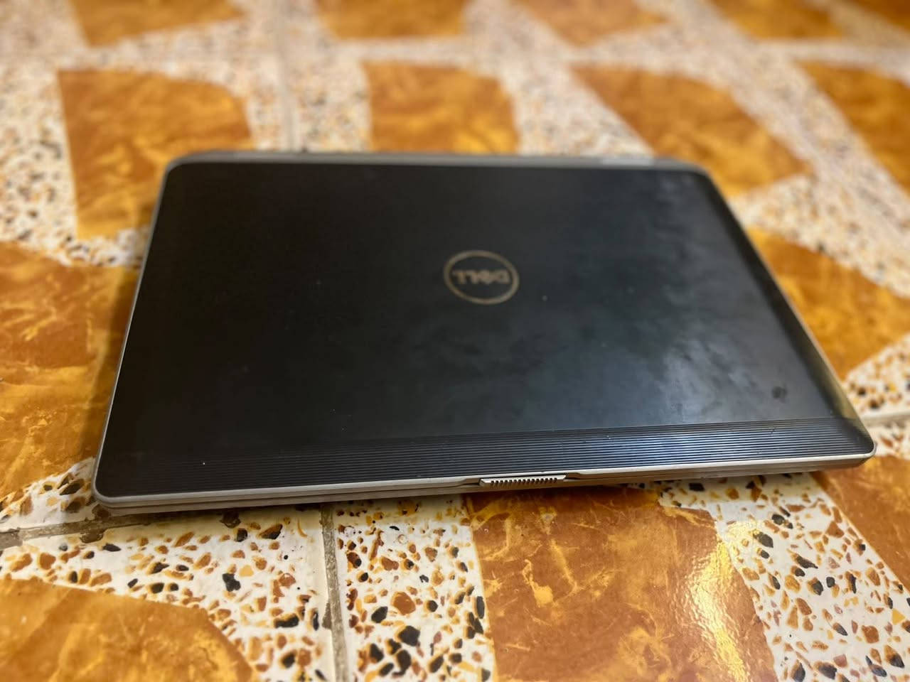 دل Latitude E6430 • i7-3520M • ٨ جيجا رام