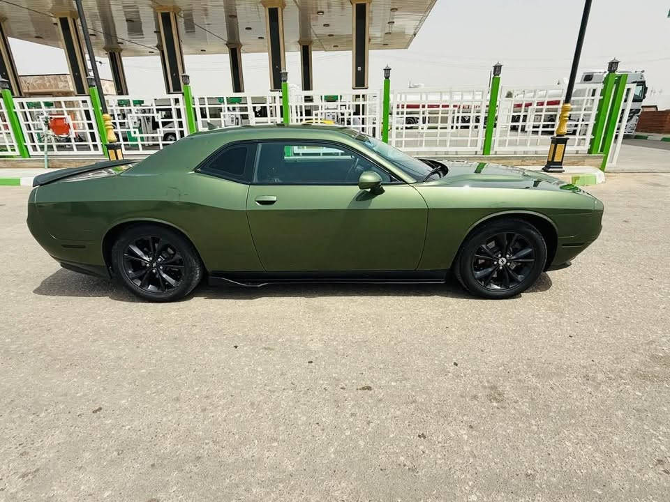 السلام عليكم شباب
جالنجر SXT موديل 21
حادثها سطحي وحيل خفيف السياره جديده
ماشيه ٦٨ ميل
السياره ٣ انظمه قياده
شغيل عن بعد شاشه كبيره
ابل كار بلي
لايت زينون
رقم بغداد بسمي سنويه وهزه جديده شاشه كبيره ابل كار بلي بيها قطعتين صبغ جاملغ خلفي ونص
باب العبريه فقط
سونار مرفق بالصور
وصور الحادث موجودة 
بجم كبس ايرباك سليم ما عده البرده الخلفيه
سعرها مناسب مقارنة بخواتها

للاستفسار *********** ☎️
