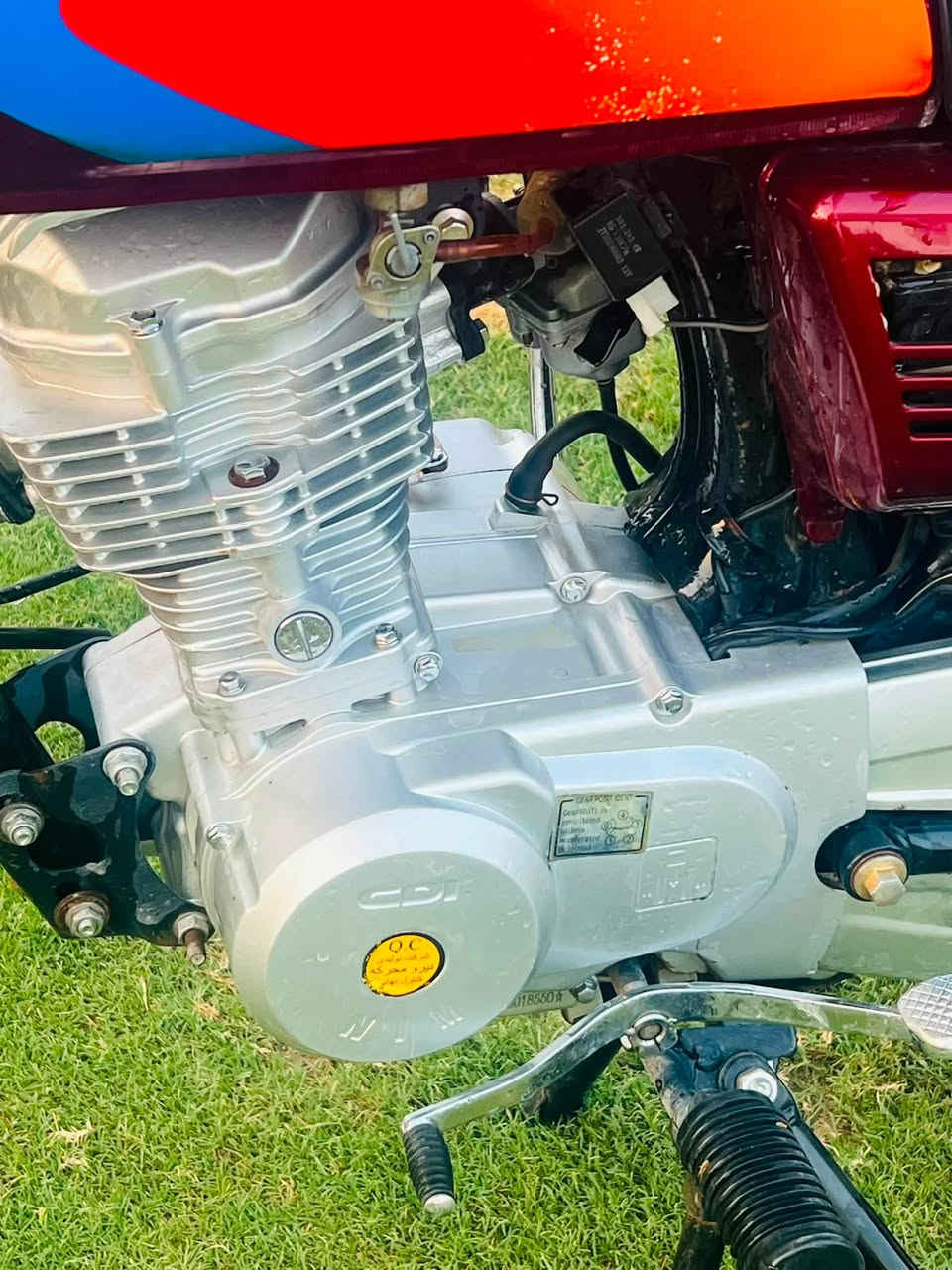 دراجه نامه  🏍️ للبيع 
موديل ٢٠٢٦ أوراق كامله 
  السعر ٦٥٠ وبيها مجال 
*********** موجود واتساب 
.

الخالص 📍
