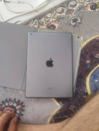 ايباد ٩ • ٦٤ • بطارية ٨٣