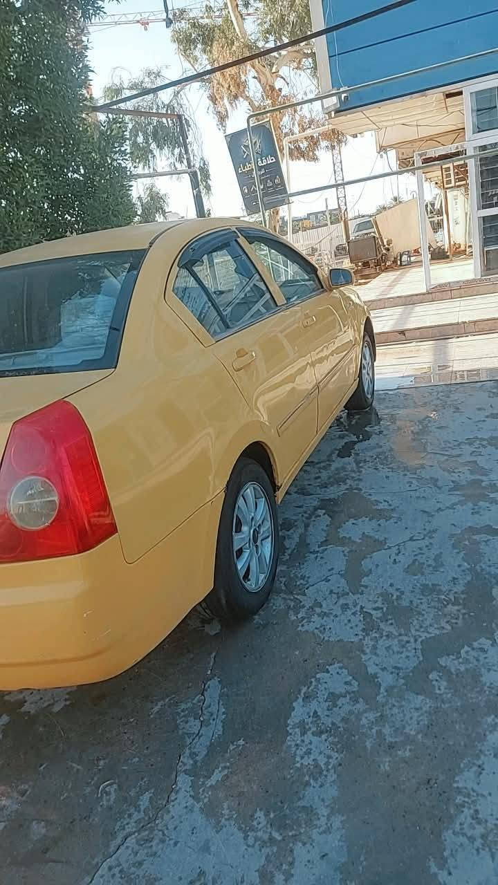 السلام عليكم
شيري اي فايف محور كير ومكينه كورلا ١٨٠٠ بغداد
مصفره هيأه وغرامات 
ما بيها لا ضربه ولا صبغ 
السياره بسمي تحويل ثاني يوم 
رايدهاا ٤٠ وبيهاا مجال 
مكاني حي الجهاد 
***********
