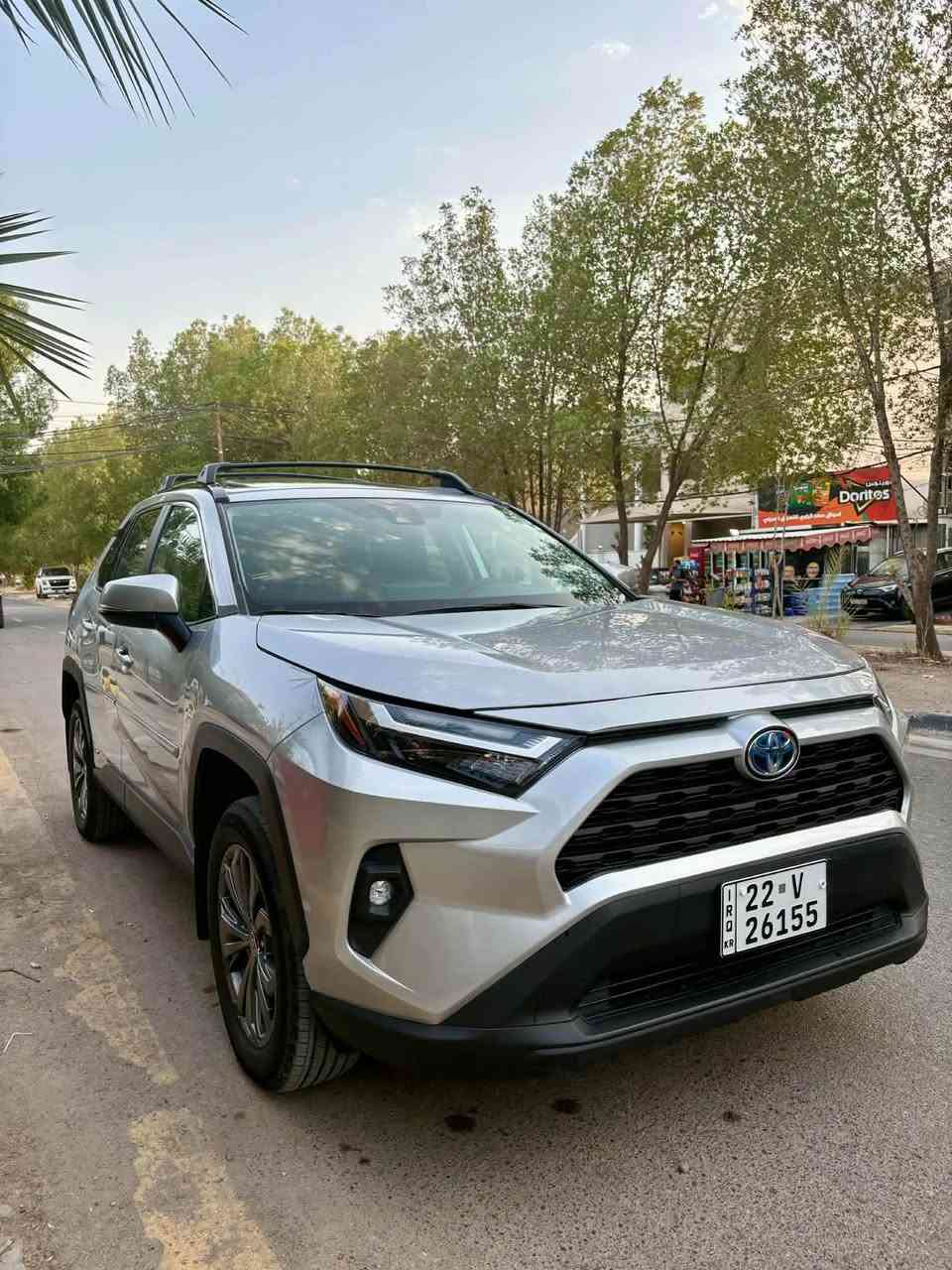 راف فور 2024 xle بريميوم هايبرد
ماشية : 20 الف ميل
اللون : سلفر 

المواصفات : 
فتحة
بصمة
كشنات جلد 
كشن كهرباء
صندوك كهرباء
بصمات ابواب 
بصمة صندوق 
ترحيب عند اقتراب البصمة 
اوتو هولد
هندبريك بصمة 
حساسات بالمراية
أنظمة قيادة
باقي المواصفات معروفة للxle البريميوم 

صور الضرر مرفقه بالمنشور 

بدون صبغ السيارة 
جاملغ مبدل بلاد نفس اللون 
ايرباك دركة راجع سستم 

بدون اي نقص
بدون شواصي بدون لغد 
رقم اربيل ( دخول جديد )

السعر : 258$ وبيه مجال بسيط

المكان :بغداد - العامرية

للاستفسار : ***********
