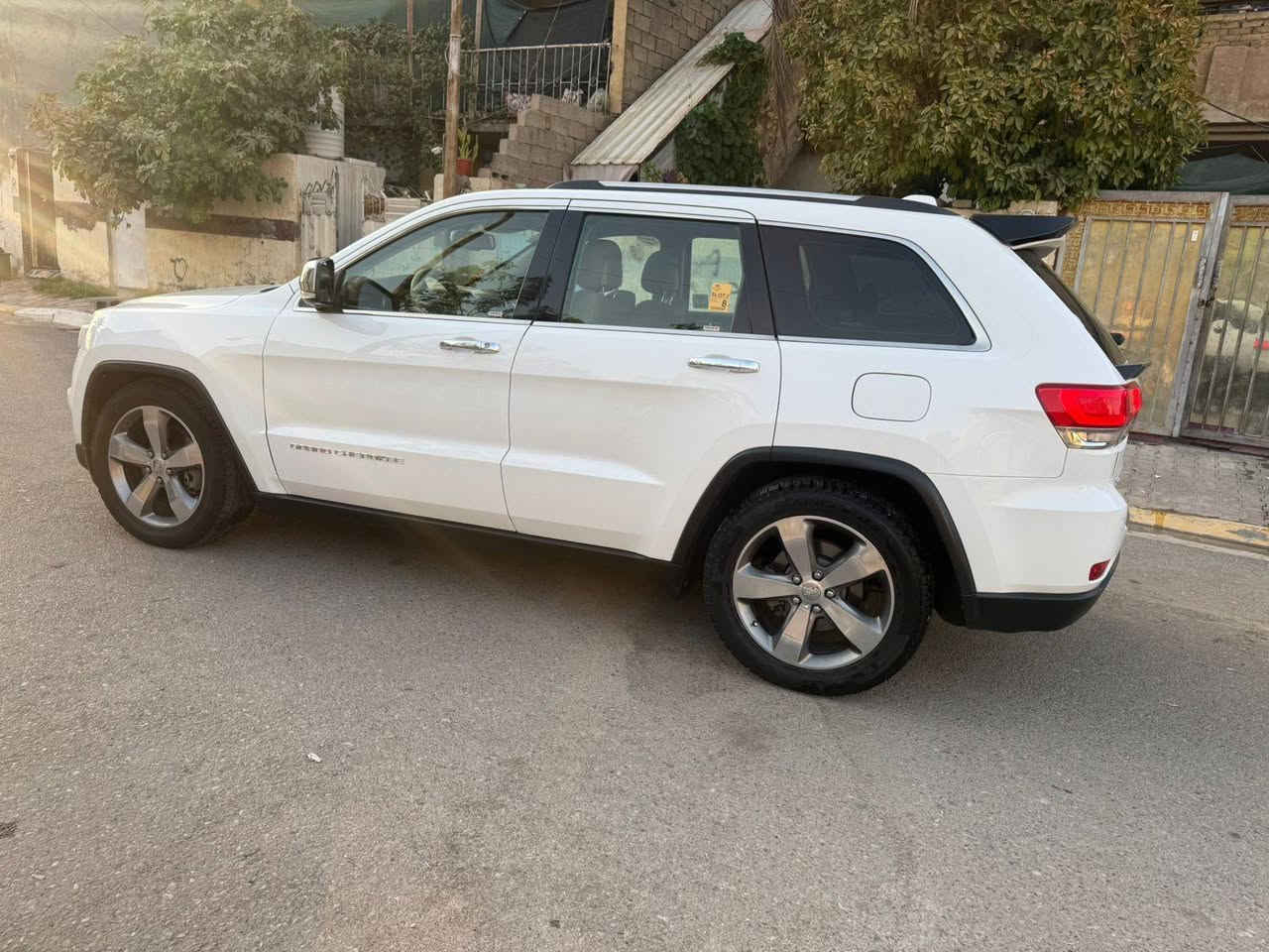 جيب موديل 14 خليجي وكالة أوفر لاند بيه شبر صبغ بالجاملغ الامامي صفحت السايق الباقي كفالة كير مكينة مكفولات تبريد ثلج تخم تاير جديد صدر أمامي خلفي جديد مكاني ديالى بعقوبة مراوس حسب القناعة للاستفسار ***********//***********
