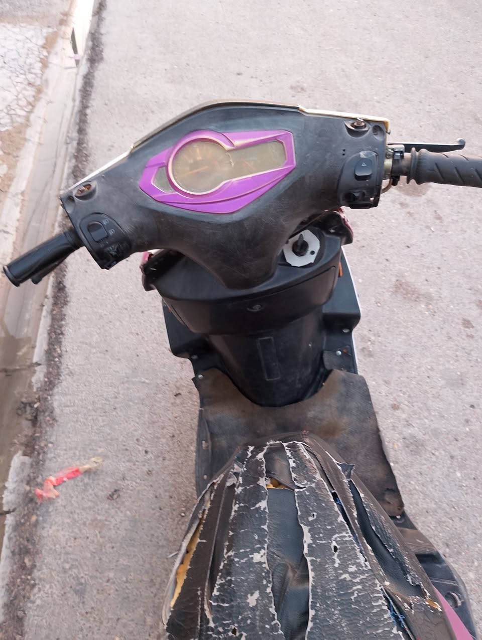 السلام عليكم دراجه للبيع شغاله سلف السعر 160

بعقوبه التحرير ***********
