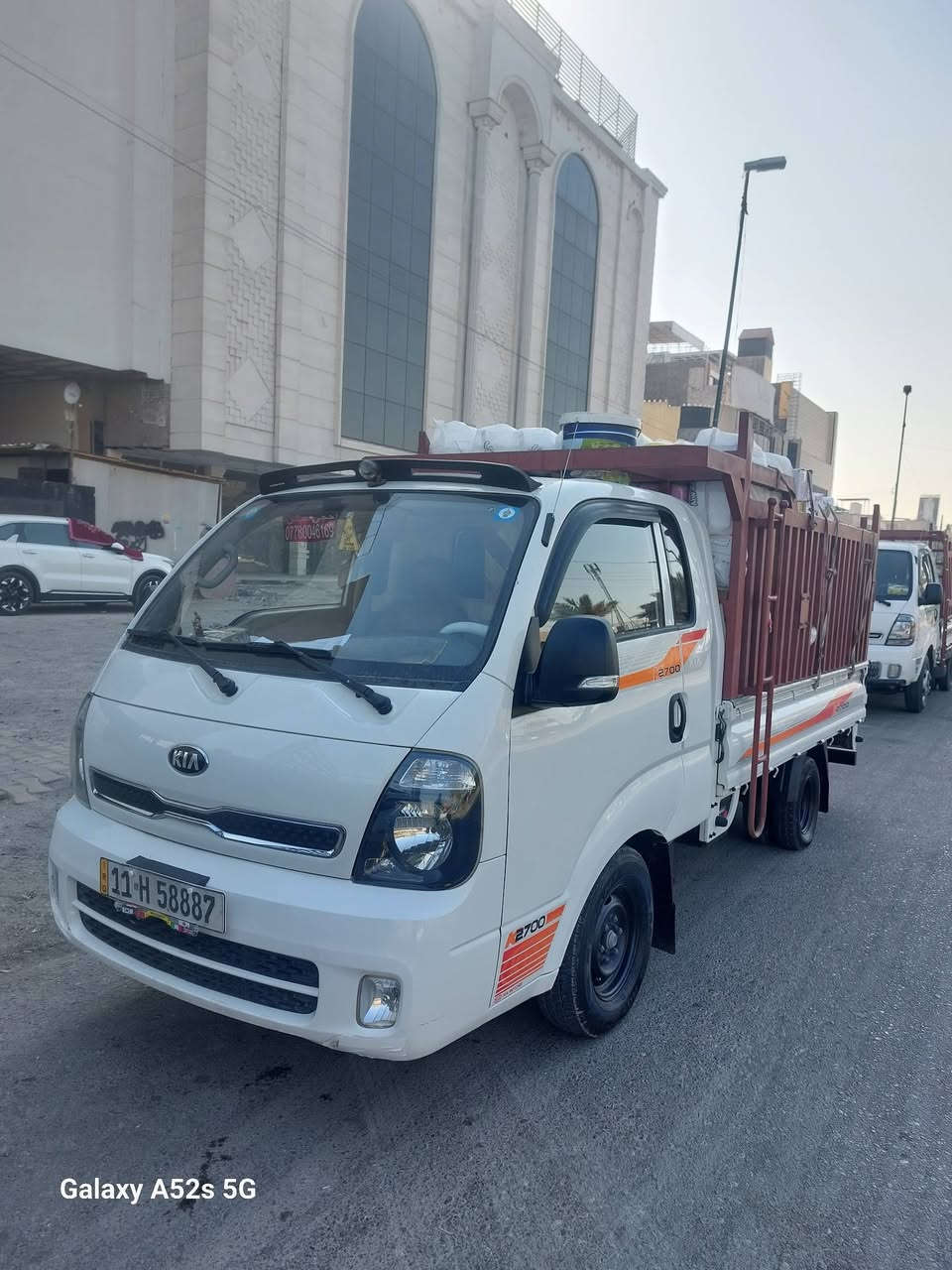 سلام عليكم كيا حمل 2700 للبيع جير ماكينه اكسن للباكيت الوان السياره بغداد***********
الموديل 2019
