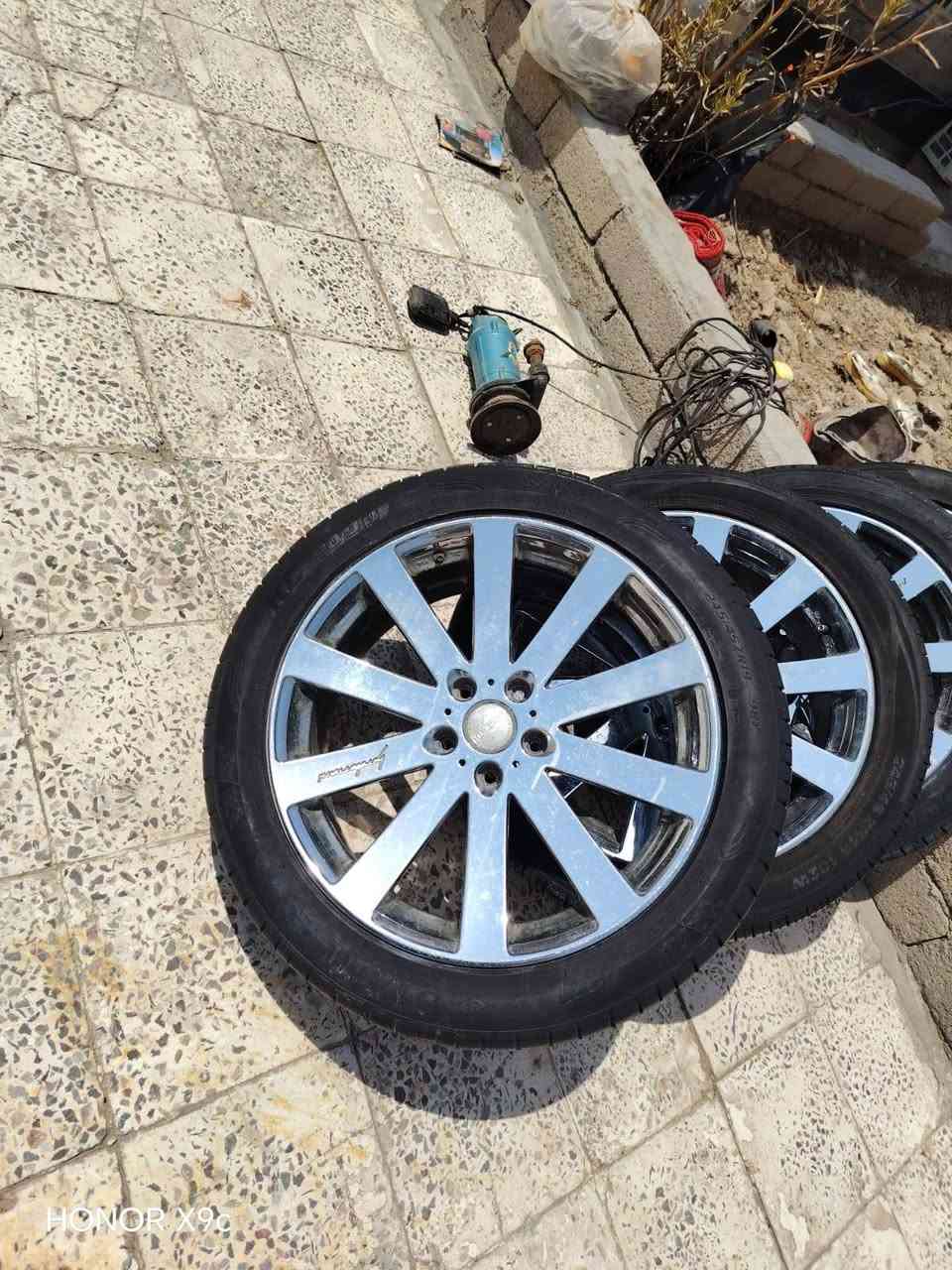 ويل ماجسته شاهينه يرهم السعر ٢٥٠ الف العنوان البصرة قضاء المدينه للاستفار *********** .***********
