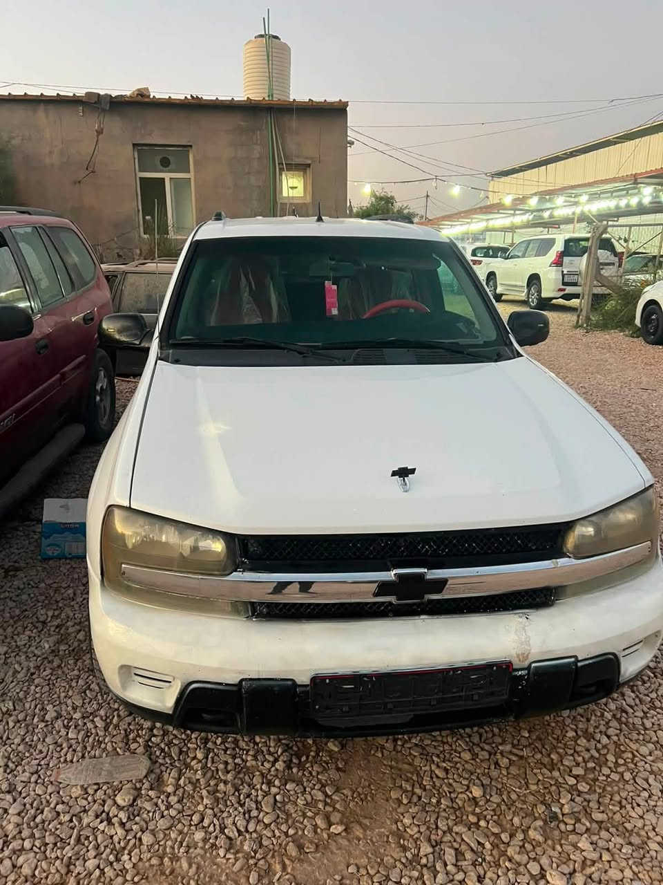 بلايزر ٢٠٠٤ مال مزاد وزارة داخليه تترقم بابل  بلاديه  بدون صبغ بيه فقط باب امبدل بقيه بلاديه  كير مكينه كفاله 
فقط تبريد عايزه غاز  اسويلك وكاله وانته ترقم 
مكان سياره كربلاء 
***********   سعره ب٤٨ بيه مجال بسيط
