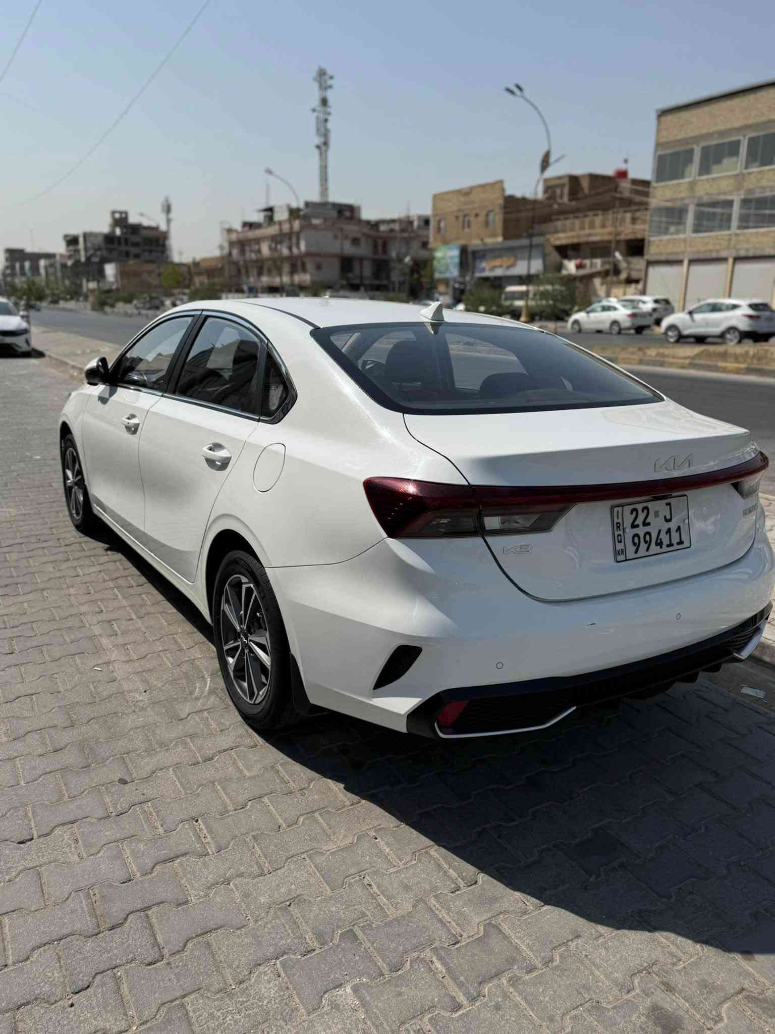 للبيع كيا k3موديل 2024 ماشية 22 الف السيارة نضيفة جدا السعر 138 للتواصل ***********
