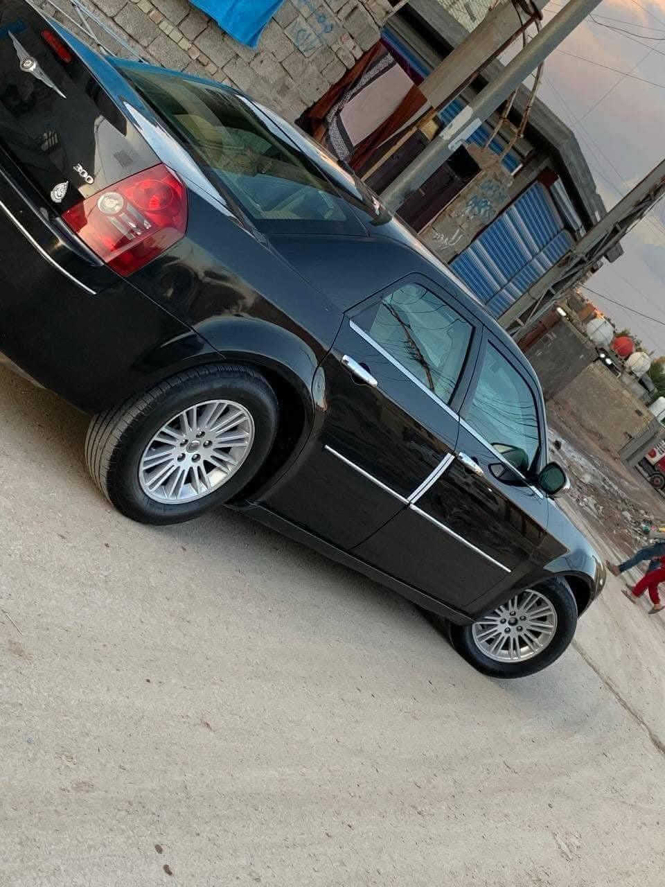 السلام عليكم ابامه موديل ٨ رقم اربيل الجديد كير مكينه حداديه منظومه تبريد كله جاهر ترايك وين ما يعدبك جاهزه من كلشي بيهه جاملغ وبنيد بس بدون دواخل شاصي الغود حوظ كله مكفول عنواني بغداد المحموديه ترهم مراوس بسوناته السعر ٩٨ وبيهه مجال قليل ***********
