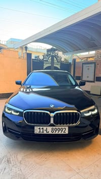 BMW 520i وكالة العروش الفئة الخامسة المشي:km56.000 مغلفة نانو حماية pp...