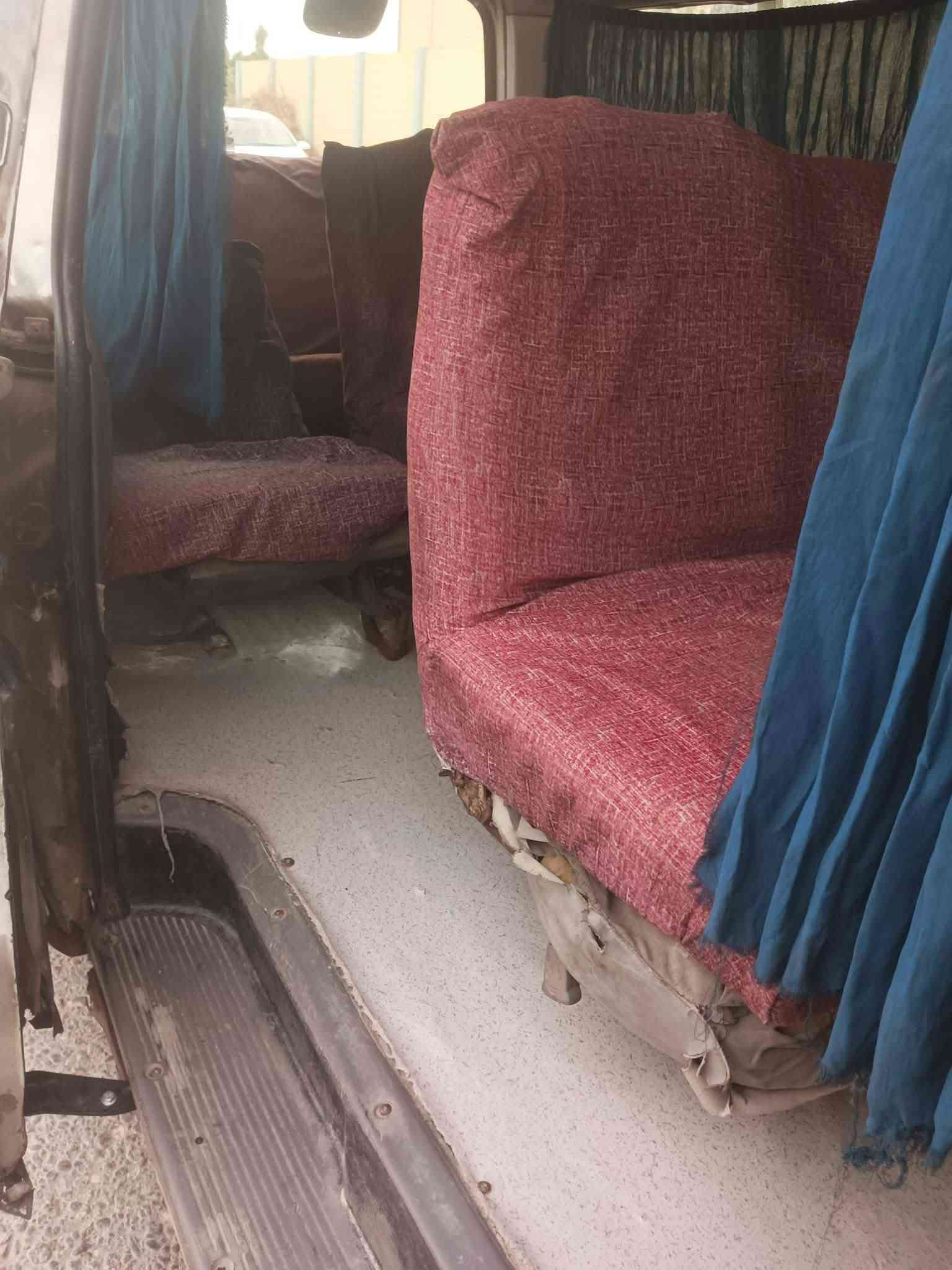 السلام عليكم 
للبيع بريجو موديل 98اصل سياحي بطاين نفاضه رقم مثنى الماني سيارة جاهزه للشغل محرك وكير واكسل وباور كلهن مبدلات مال حاويه ترايك اي مكان تريد جاهزه للاخير ابيع بدون تحويل راعي ما واصله السعر 22 من الاخير مكان نجف ***********
