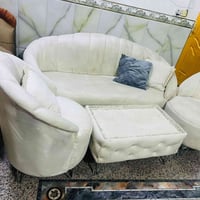 الحمزه الغربي • كنبة • نضيف جداً