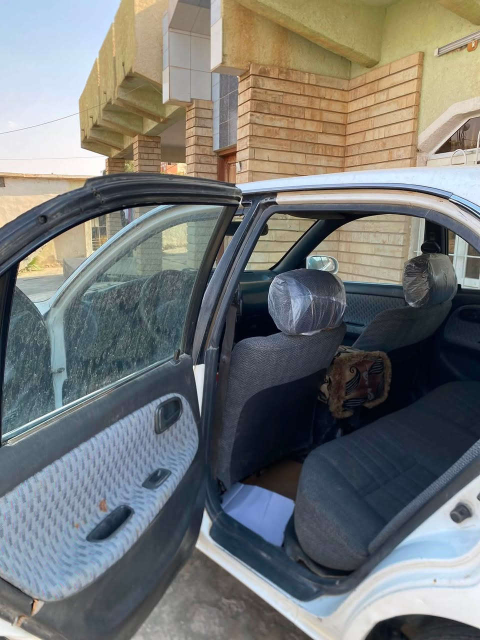 السلام عليكم كورلا 93 للبيع رقم نينوئ بدون صبغ كير محرك جدد تدفئه تبريد🥶 كهربائيات كلها شقاله السعر 45 ترهم مقدمه و بل شهر مكاني صلاح الدين الشرقاط ارقم ***********
