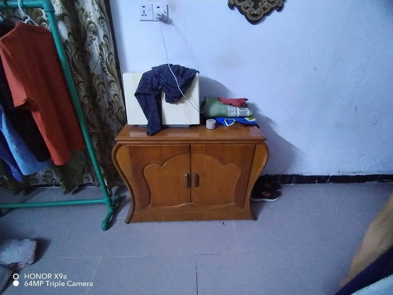 غرفه صاج تسكام اصليه درجه أوله
مابيه اي ضرر كما موضح بصور 
السعر 750وبيه مجال للطيبين
المكان بغداد البلديات مقابل الاطفاء 
واتساب ***********/هاتف ***********

نص مكتوب في الصور:
- HONOR X9a
- 64MP Triple Camera
- O HONOR X9a