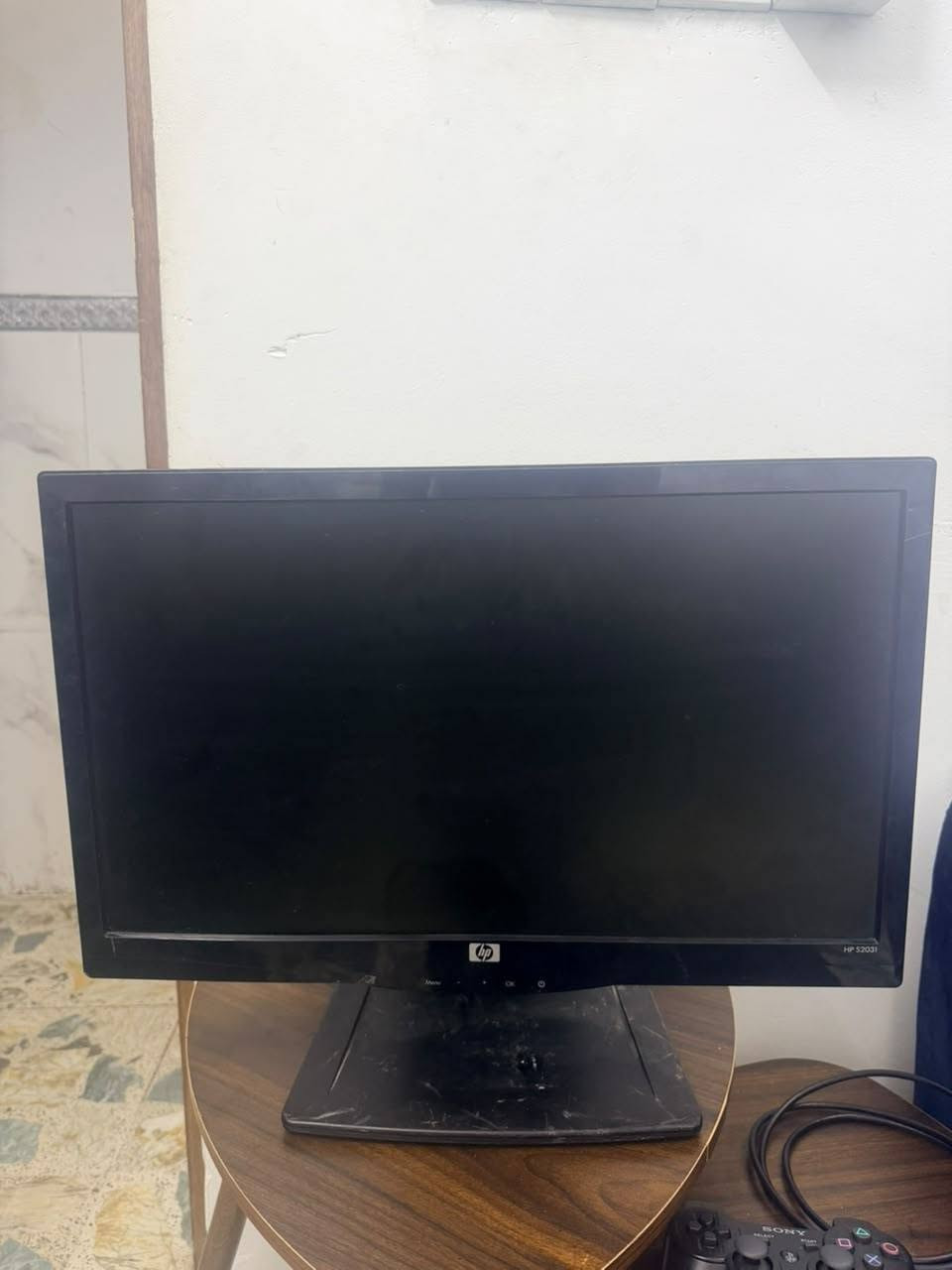 السلام عليكم
للبيع جهاز بلي 3 (PS3) فات ياباني مهكر جاهز للعب 🎮

​النظام:  ياباني أصلي معدل تهكير كامل CFW (مو HEN)، يعني التهكير دائمي وشغال 100% ويشغل كل الألعاب من الهارد الداخلي والخارجي .
​الملحقات:
جوستك عدد 2شغالين بدون مشاكل.
منافذ UBS 2
هارد خارجي بيه هواي العاب قويه 
1- God of war 
2- resident evil 5 ،6 
3- GTA V
 4- RRD(  game of the year )
5- last of us
​كل الوايرات مالته كامله وجديده تجيك جاهزه  ويه الجهاز. 
​الحالة: الجهاز شغّال ونظيف تشغله وتلعب مباشرة .
​السعر: 80 ألف دينار قفل 

شاشة HP  دقتها  HD 720 بمدخل VGA (بدون واير الـ VGA) سعرها  وحدها 25 ألف قفل

ملاحضة اذا تاخذهن سويه البلي والشاشة تاخذهن 95 ألف
​للتواصل والاستفسار: [  *********** ]
او راسلني خاص

العنوان بغداد العامرية
