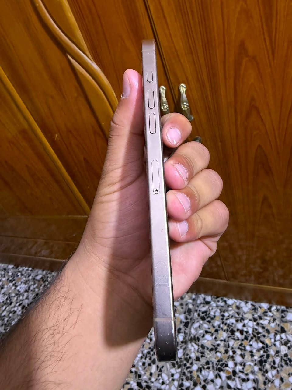 ايفون 16 برو ماكس بطاريه 90 نضيف ما مفتوح عربي الجهاز رايده 1250
شراي اتصل *********** 
عنوان بياع الشرطه الخامسه 💜
