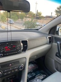 سبورتج ٢٠١٨ ماشية ١٥٥  مكفولة من الضربة والصبغ  حساسات امامي وخلفي  زر...