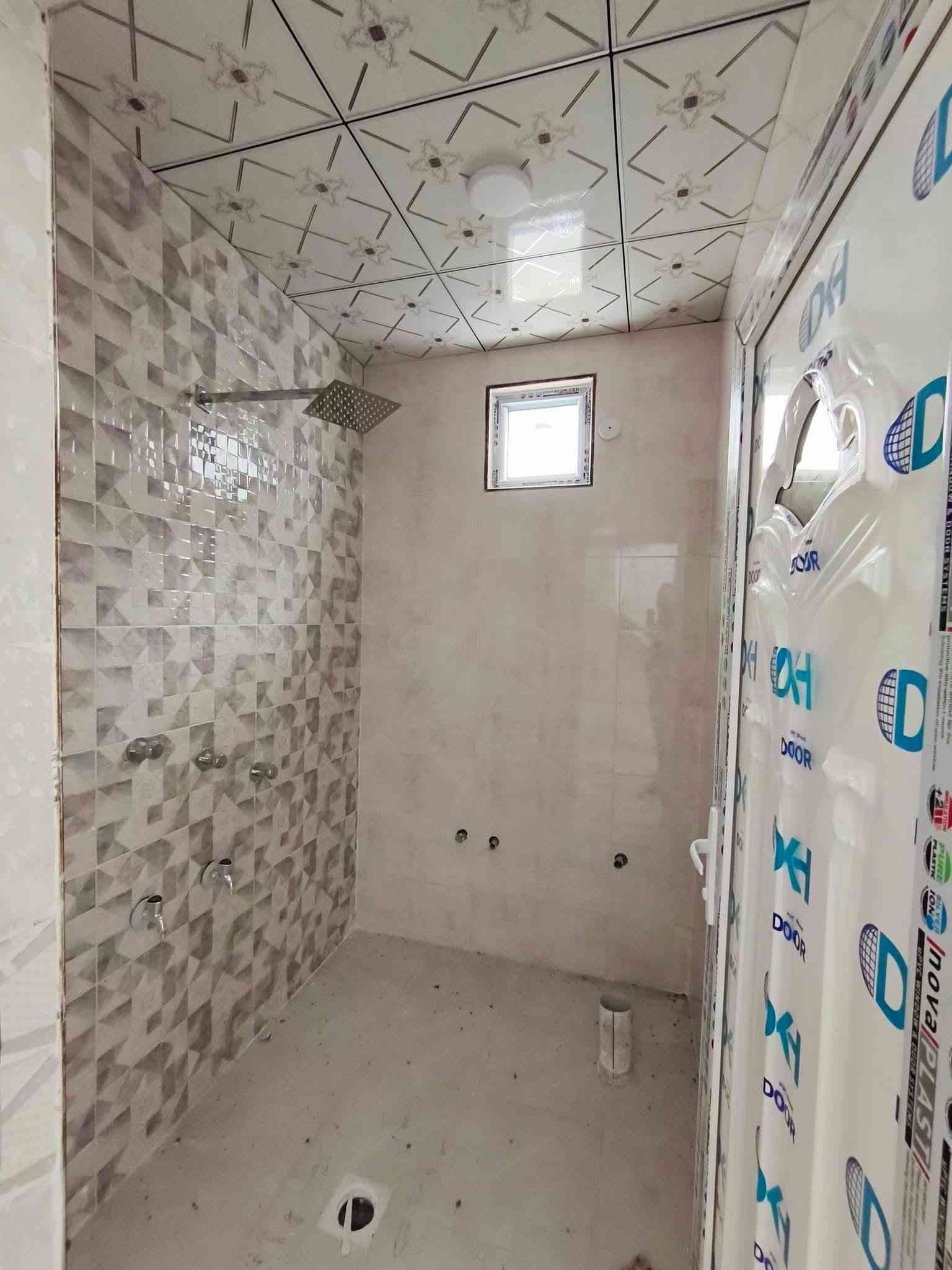 [[بسم الله الرحمن الرحيم]]
🏡     🏘      🏚 

#يوجد_مشتمل_للبيع 

#العنوان  الفلوجة 

#المنطقة حي الشهداء // مقاطعة 19 الف خلف مجمع البرديني

 

✅المساحة : 125م

⬆️ الوجة : 6 وربع م

🏞️النزال : 20م

 

مكون من

غرفة 1

استقبال 

صالة 

مناور 2

مطبخ

صحيات

الارضية سيراميك

الجدران سيراميك 

                       #بناء 🧱 : طابوك

      

       #شارع 🏞️⬆️⬆️ : 10م

  #السعر_محدد_من_قبل_البائع 

        

    ⚖️⚖️   نوع الملك : طابو صرف تحويل مباشر 🏙 وبي إجازة بناء 

        #السعر 💰💸: ٨٣ مليون وبي مجال

__________________________________

__________________________________

#ملاحظة//📋📑 اذا لديك عقار تريد تعرضة للبيع او تريد تشتري عقار قم بمراسلة الصفحة او اتصال على لارقام الموجودة+ واتساب

            

         #للأتصال_او_واتساب 📞  ***********

         #للأتصال_كورك.   📞.      ‏‪***********

#بيع_وشراء_الدور_السكنية_والزراعية_العقارات_في_مدينة_الفلوجة #مكتب_دارالايمان _للعقار_بيع_وشراء_العقارات_بسعر_مناسب

@#عقارات_الانبار_الفلوجة
