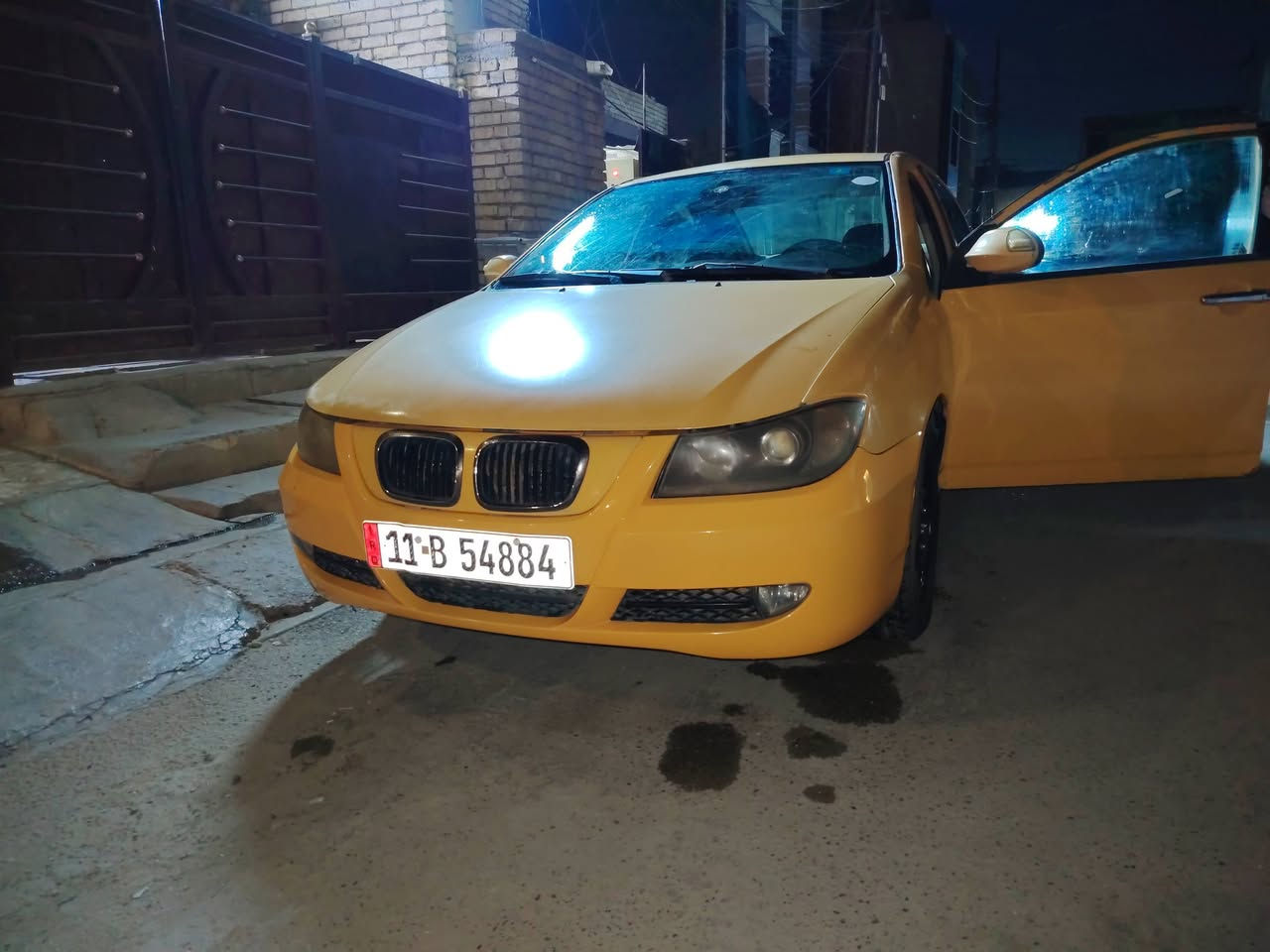 سلام عليكم سياره ليفان 620 للبيع موديل 12 رقم بغداد انكليزي جديد
تحويل مباشر شوكت متريد ثاني يوم السياه ب اسمي 
سياره خير من الله وعطلاته كلش قليله محوره كير ومكينه كورلا سياره اوتاماتيك ناقصها صدر امامي  فقط ومو كامل وتبريدها شغال بس قبل كم يوم طك عندي بوري لتبريد بس ينلحم وتعبي غاز وتبريدها ثلج الله شاهد وملاحضات بسيطه بل كشر مثل ما موضح بلصور
***********
متواجد واتساب
