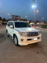 لاندكروزر • ١١ سنه • محرك ٦