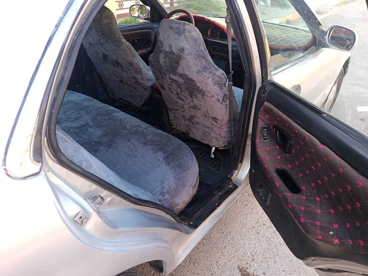 سوناتة ٩٤ رقم ديالى كير عادي محرك مفتوح مكفولات صدرو وكهربائيات مكفولات صبغ عام للجمالية اتصل على *********** لا خاص ولا تعليق ديالى كنعان السعر ٣٨ وبيهةمجال نقص تبريد
