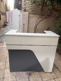 ميز • شبه جديد • الكريعات