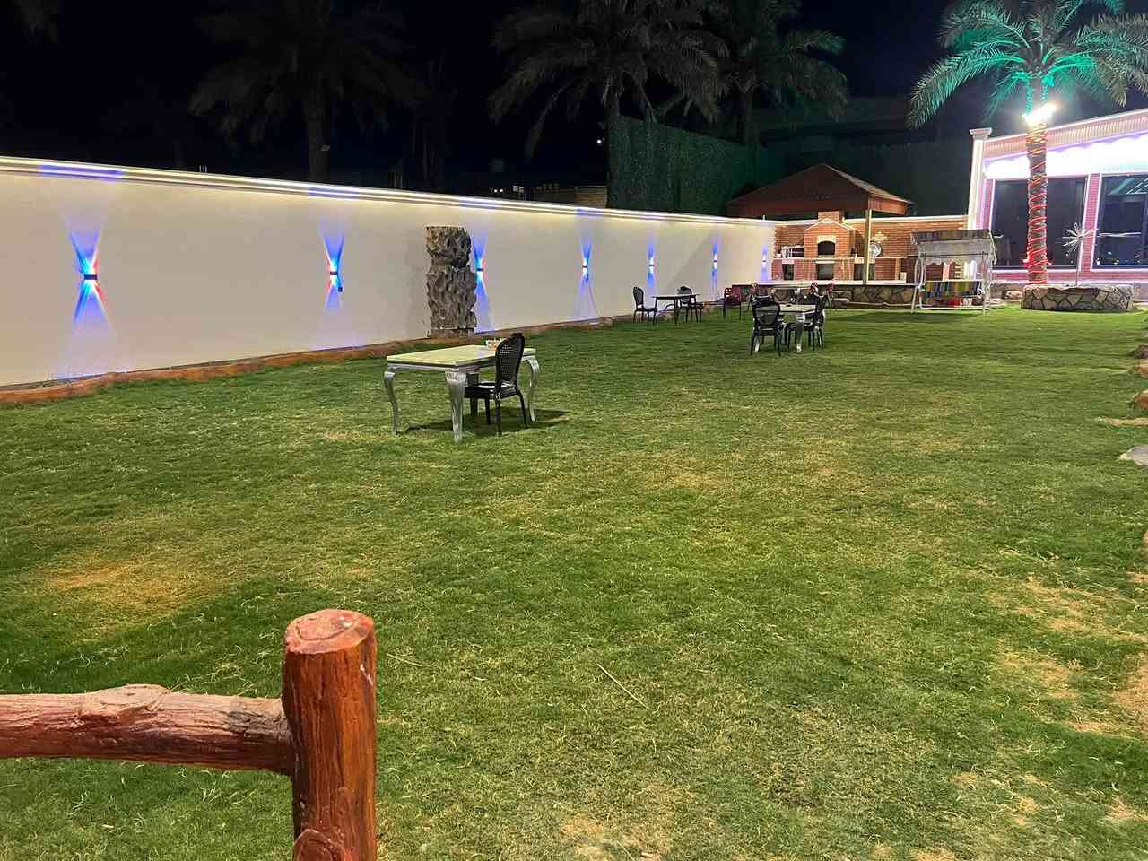 مزرعة ريحانة للإيجار اليومي 🏡🌳
📍 الموقع: بغداد – الدورة – البوعيثة

✔️ أجواء هادئة ومناسبة للعوائل والشباب

✔️ مساحة واسعة وخدمات متوفرة

✔️ مثالية للراحة والونسة

📌 للحجز والاستفسار يرجى الاتصال أو المراسلة على واتساب: 

- *********** 

 موثق في تطبيق اجرلي لسياحة المزارع في العراق 🇮🇶
