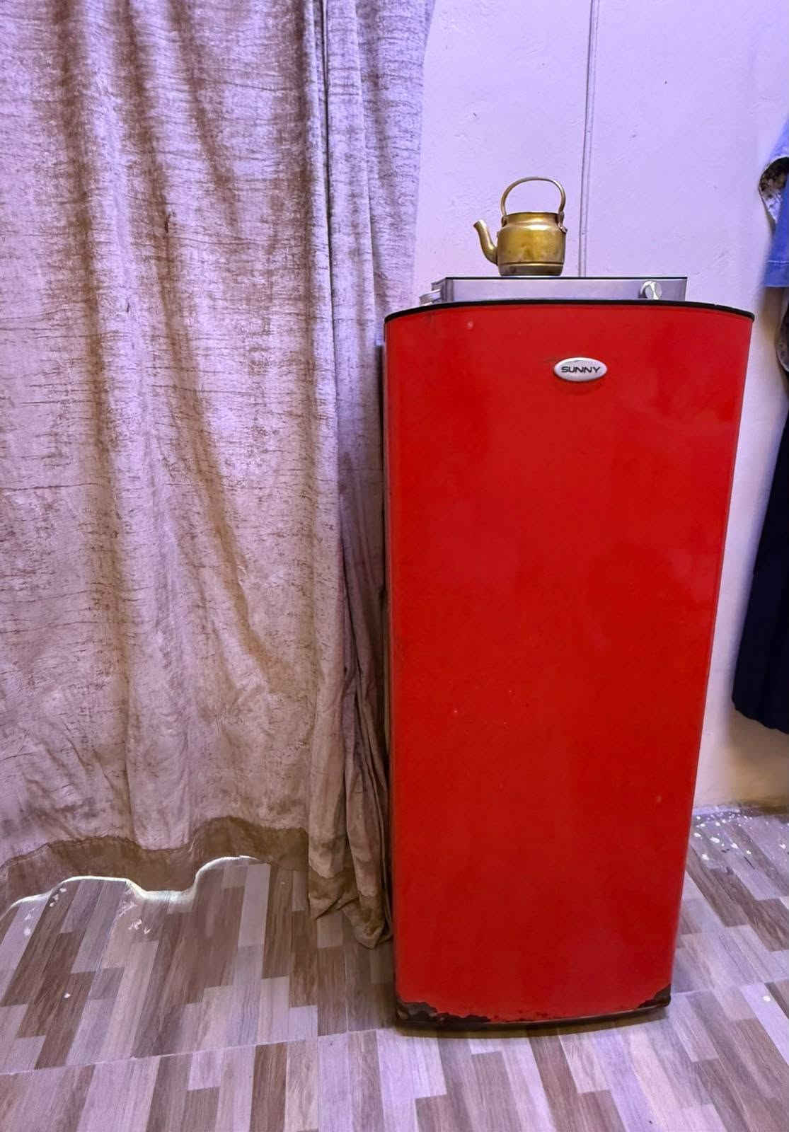 البيع سعر ع خاص صالون كامل

