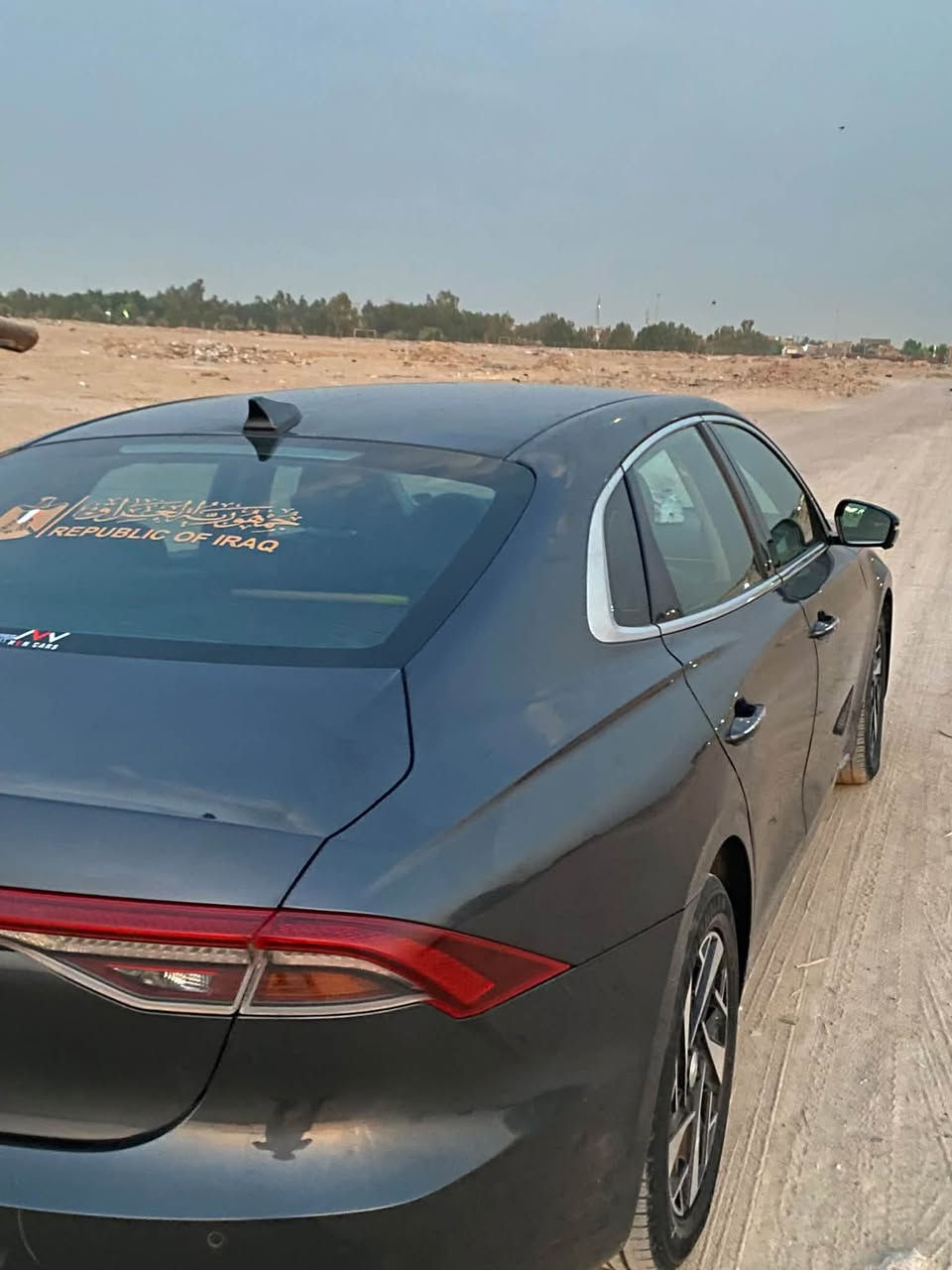 السلام عليكم
للبيع او مراوس 

ازيرا واردي كوري موديل 2022 هايبرد 

محرك 2.5 هايبرد 

سيارة فول مواصفات ماعدى الفتحة

اوتو هلولد

توقف ذاتي 

رادار امامي خلفي 

رادار بالمري 

كاميرا 360 

كير دكم 

تحديد مسار 

وهواي مواصفات بعد 

حادثها جاملغين وبنيد

ومعمره بكوريا السيارة 

سعرها 160 وبيها مجال 

***********

