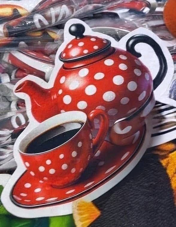 جددي ديكور مطبخك بلمسة عصرية وأنيقة! متوفر لدينا الآن موكيت  للمطبخ بتصميم مجسم وبأشكال متنوعة تناسب جميع الأذواق (مثل أشكال أباريق الشاي، فناجين القهوة، وغيرها من التصاميم المطبخية المميزة) قص ليزر دقيق يمنح الشكل مظهرًا بارزًا وواقعيًا يضيف بهجة وحيوية للمكان.مثالي  لتزيين حوائط المطبخ، ركن القهوة (Coffee Corner)، أو المطاعم والكافيهات. متوفر تشكيلة واسعة ومتعددة الأشكال والألوان لتختار منها ما يناسب ذوقك.للتواصل والاستفسار عن الأشكال المتاحة والأسعار، يرجى مراسلتنا عبر رسائل الواتساب على الرقم: [***********].