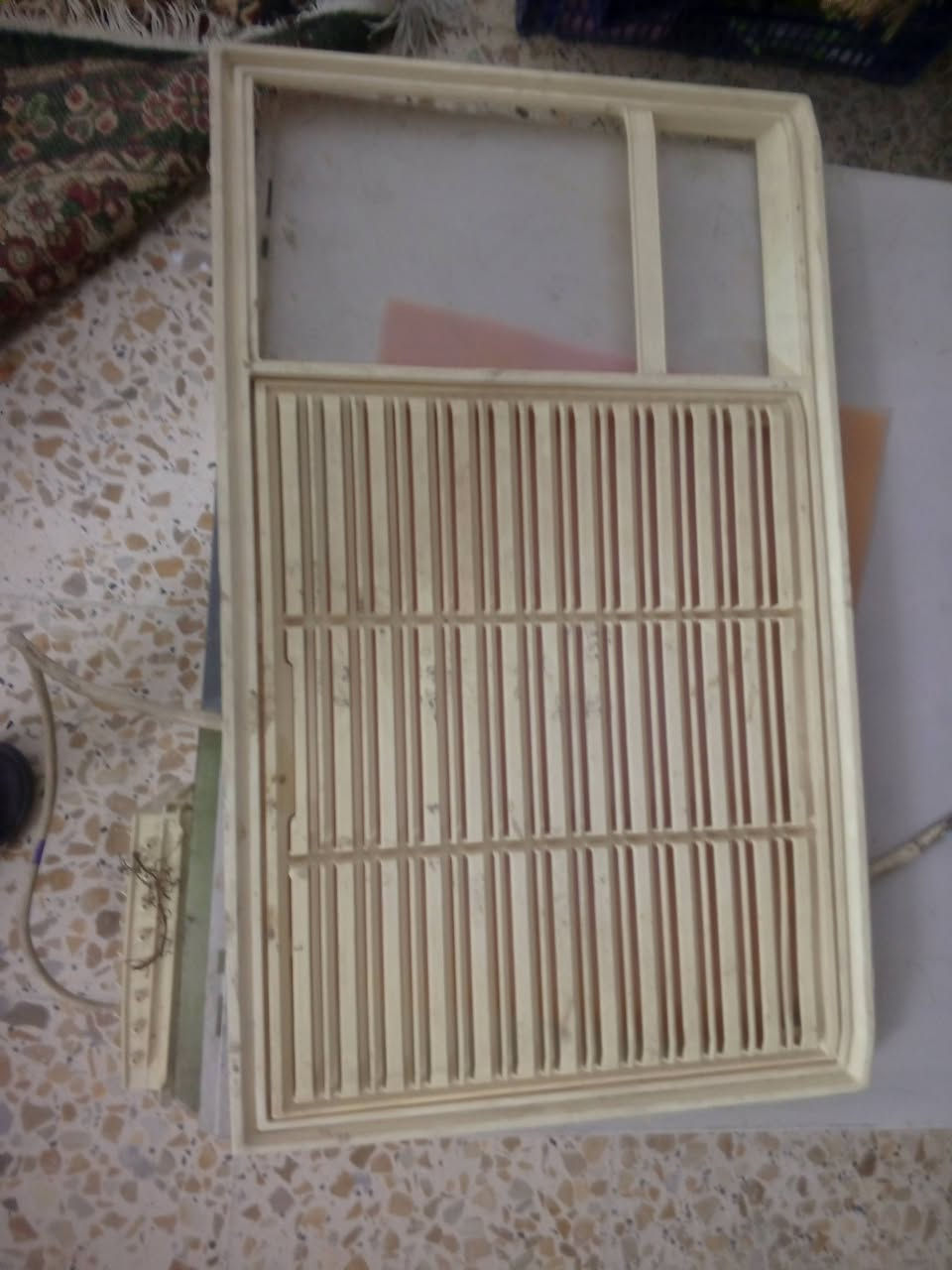 سلام عليكم مكيف للبيع 2طن جنرال سعر 250استقسار ***********
