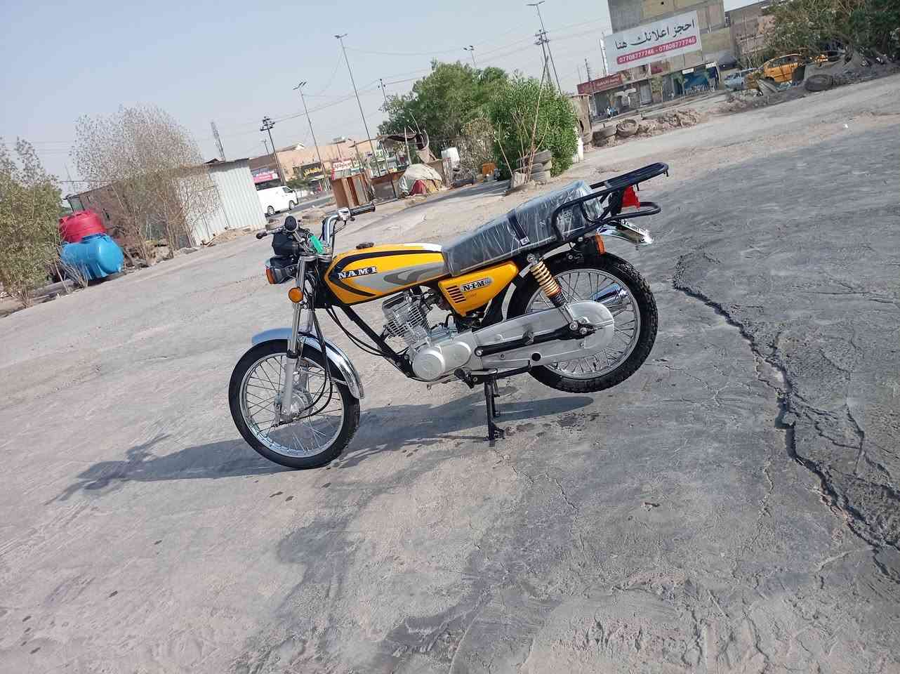 سلام عليكم درجة أربعة كير جديد موديل ٢٥ سكنر برغي ممفتوح بيها كفاله عامه مكاني نجف سعر ٧٥٠بيها مجال بصيط ***********

