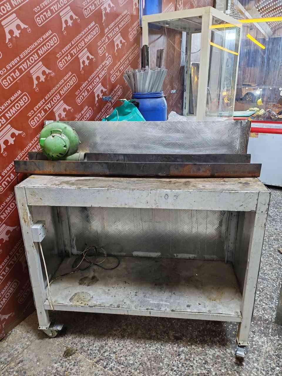 ميز كباب • شواية • ميز ستيل