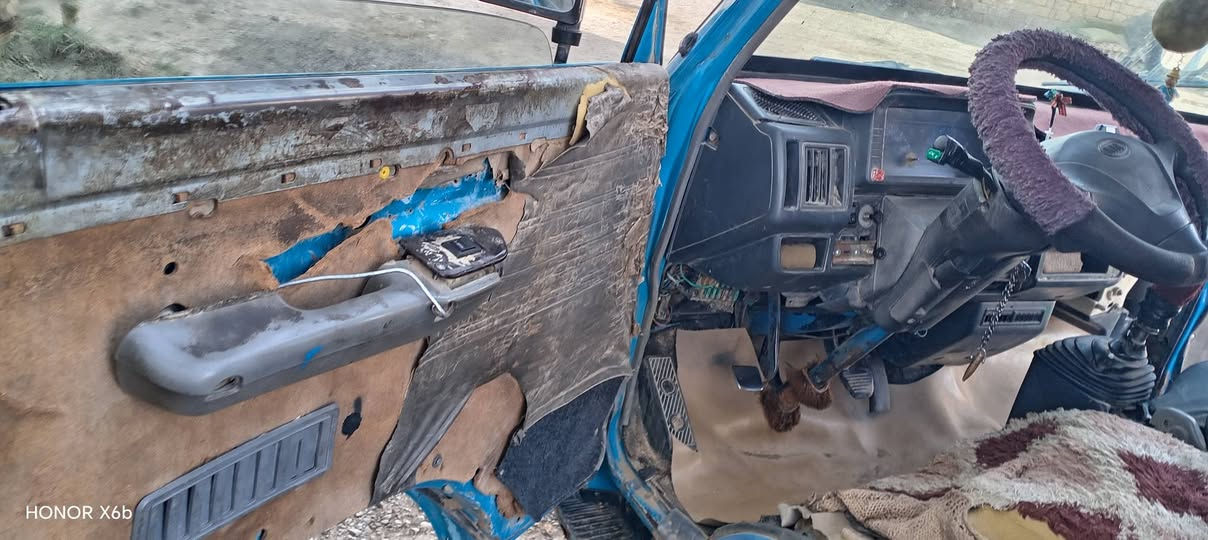 سلام عليكم
للبيع كيا مامسجل أدوات أدوات بدون كص شرط

تخم تاير صدر فول خلفي امامي كلش زين اكسل شرط كير شرط محرك بدايه بخار نفخ الباقي شوف العين خاص ماجاوب ابد *********** مكان مكحول السعر 24 وبيها مجال
